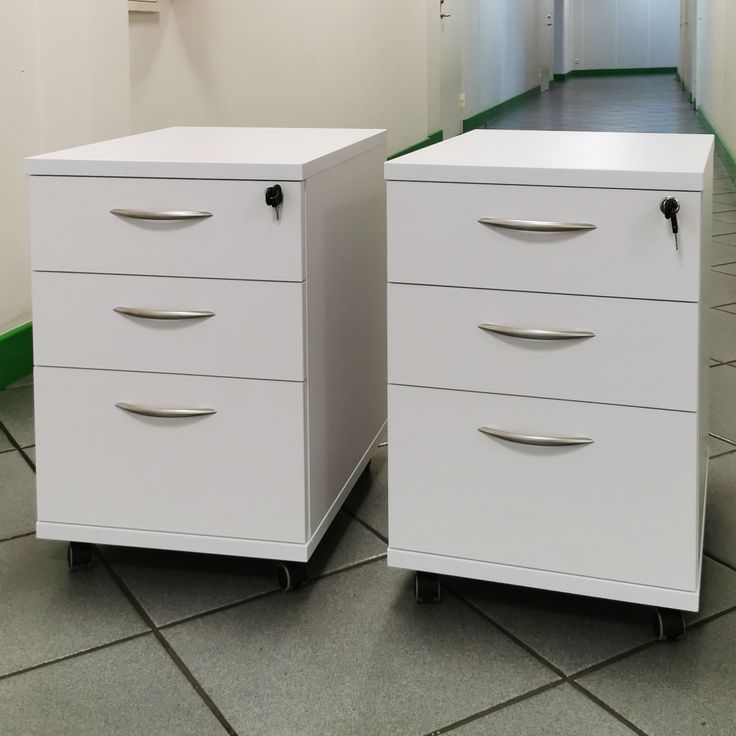 kontener biurowy na kółkach